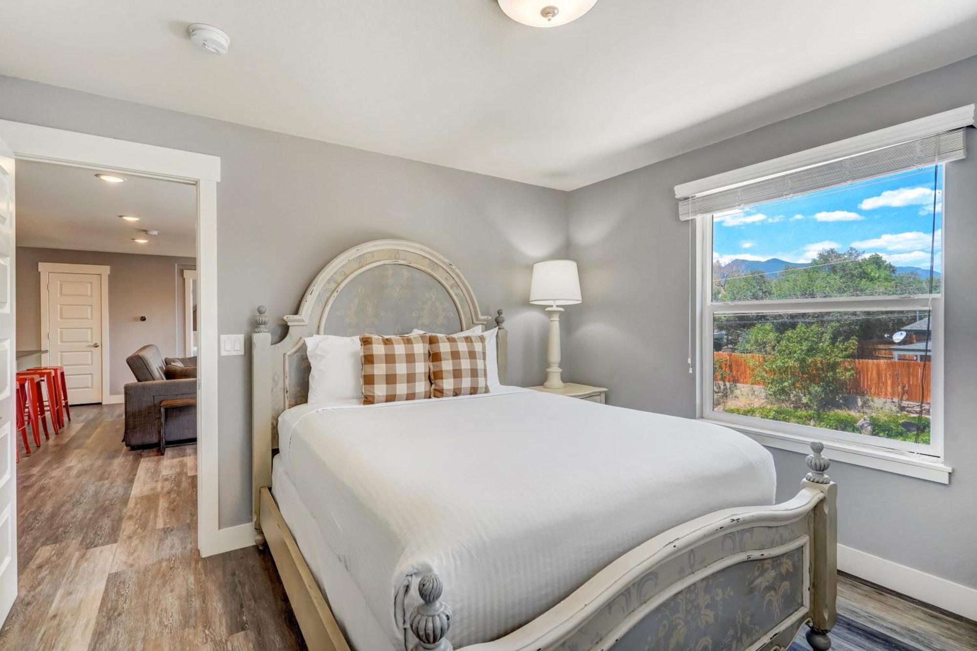 *H New!* Old Colorado City Traveler'S Experience Colorado Springs Eksteriør bilde